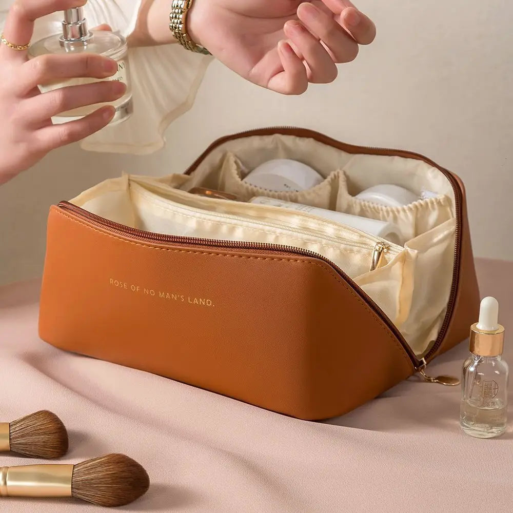 Large Capacity Cosmetic Bag | Travel Organizer | Habibi Journey