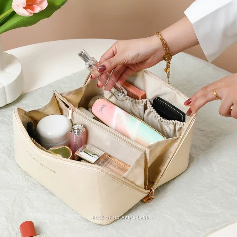 Large Capacity Cosmetic Bag | Travel Organizer | Habibi Journey